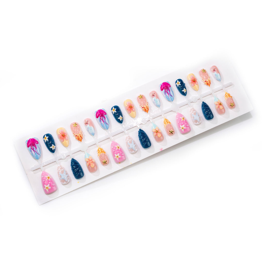 Beach-Inspired Press-On Nail Art Stornfield
