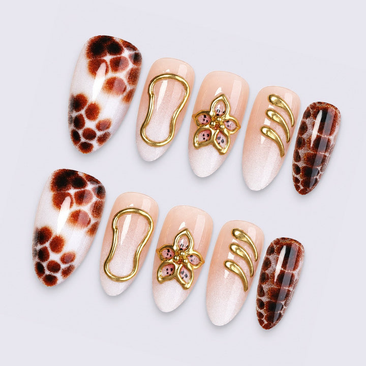 Exquisite Nail Art Set with Glamorous Accents Stornfield
