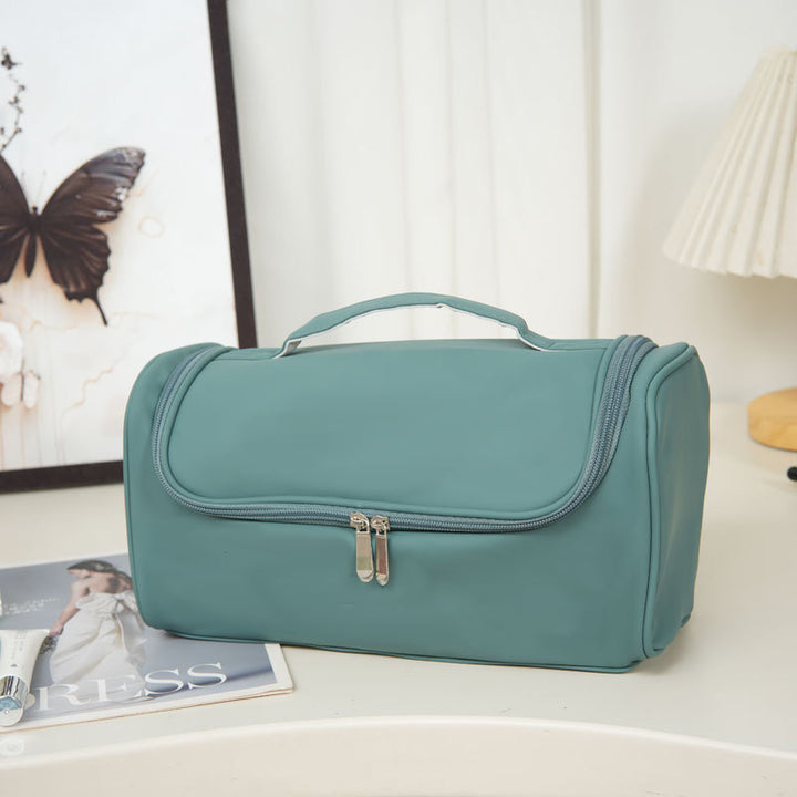 Travel cosmetics bag with multiple compartments Stornfield