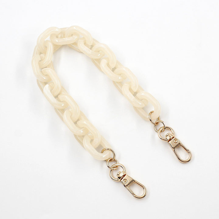 Elegant Beaded Eyewear Chain Stornfield