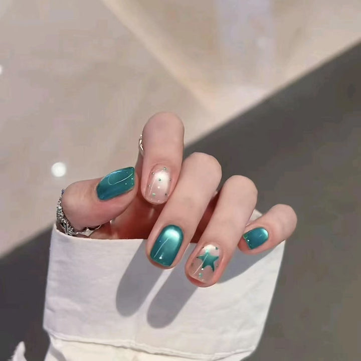 Festive Character-Inspired Nail Art Set Stornfield