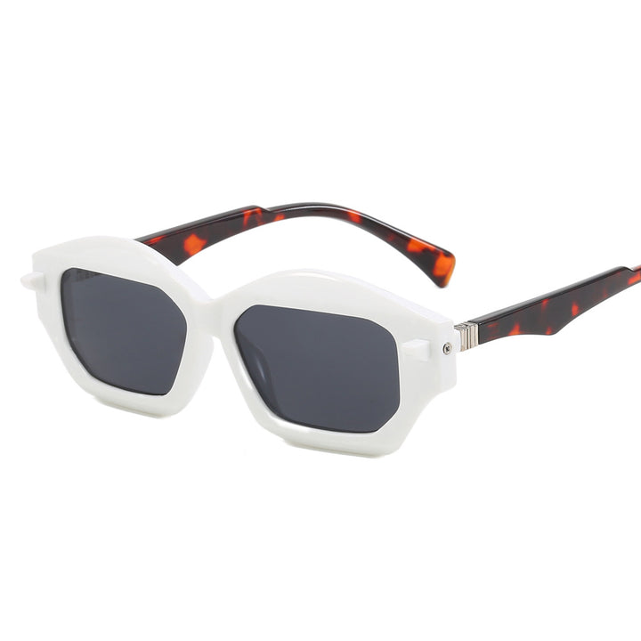 Women's Modernist Sunglasses with Eye-Catching Frame Stornfield