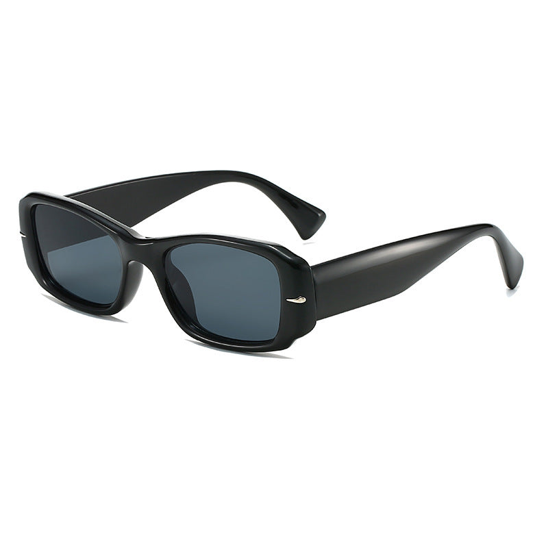 Retro-Inspired Thick Frame Sunglasses Stornfield