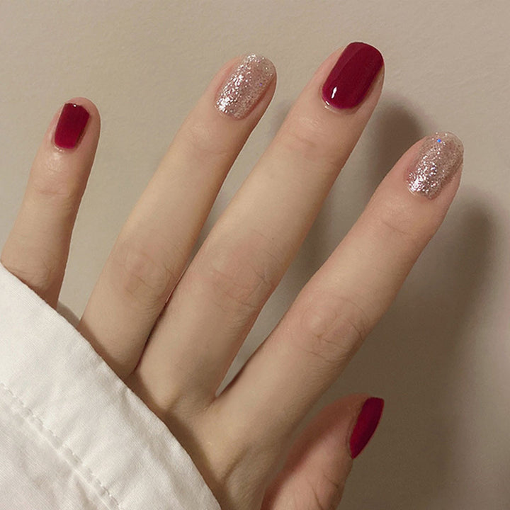 High-gloss artificial nails with rose effect Stornfield
