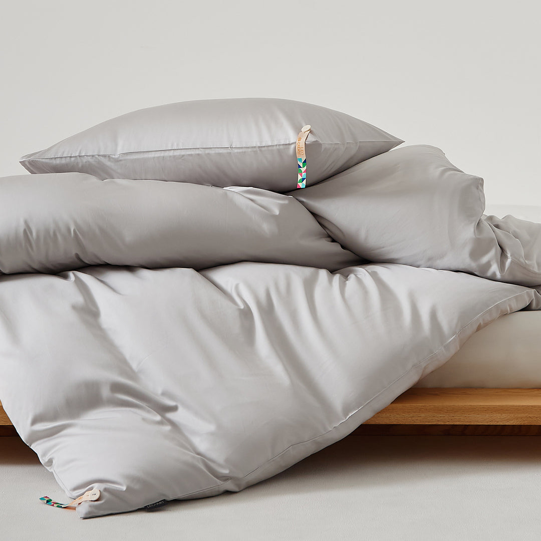 Minimalist Silky-Touch Microfiber Duvet Cover Set with Pillowcases