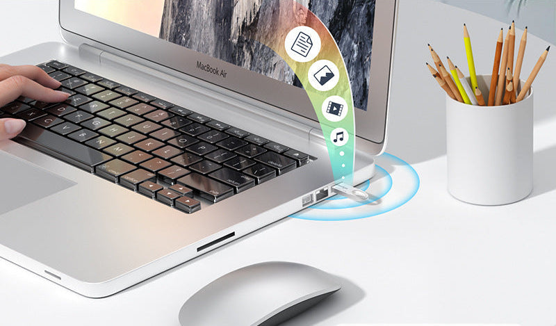 Ergonomic USB Flash Drive Stornfield