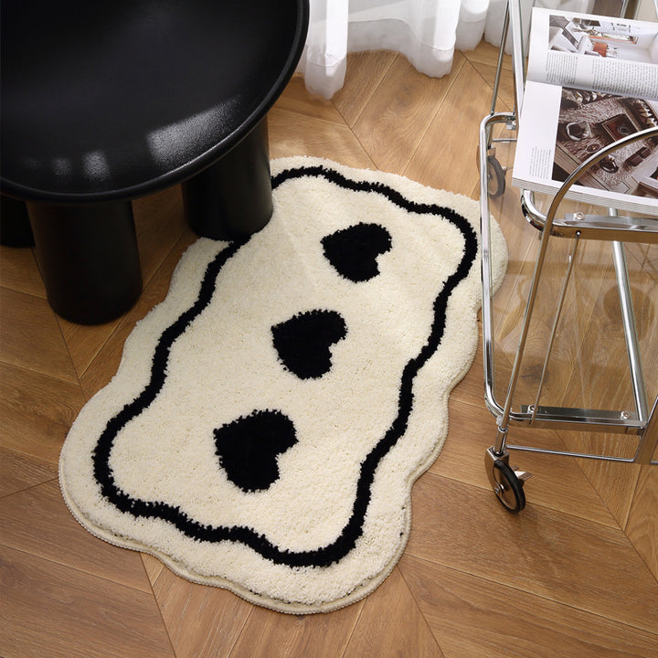 Heart-Shaped Decorative Bath Mat Stornfield
