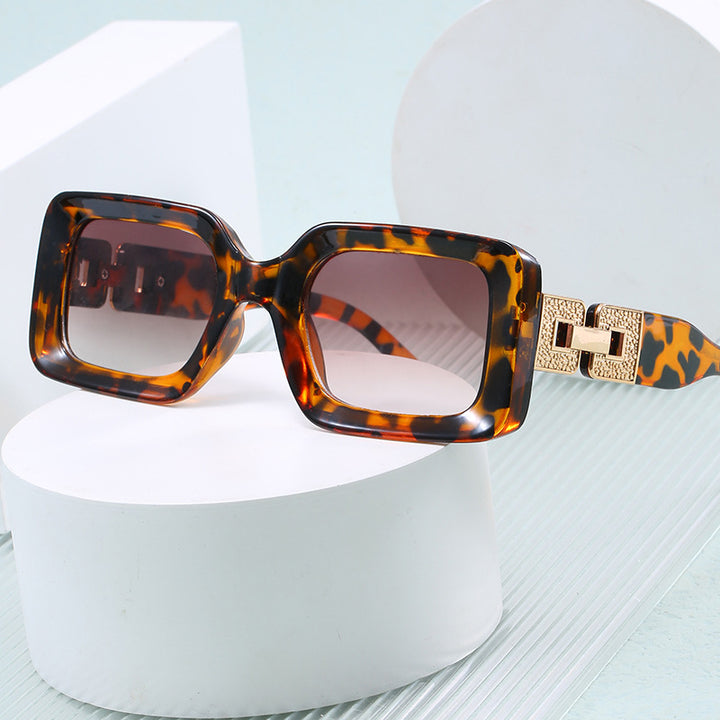 Women's Polygon Sunglasses with Glamorous Decorative Frame Stornfield