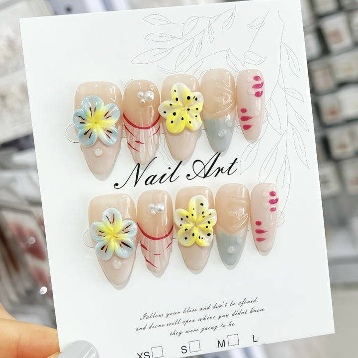Artistic Floral-Embellished Press-On Nail Kit