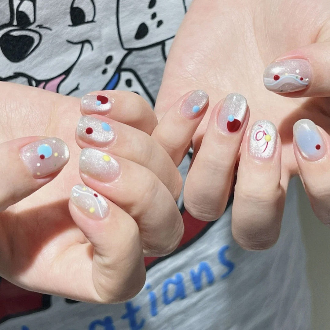 Decorative Minimalist Press-On Nail Set
