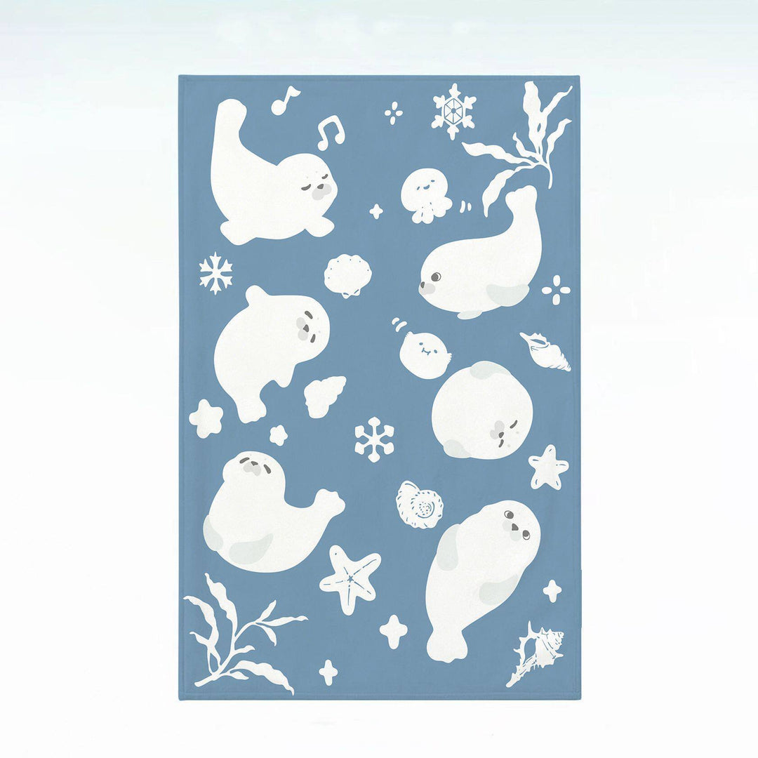 Sea Life-Themed Plush Throw Blanket