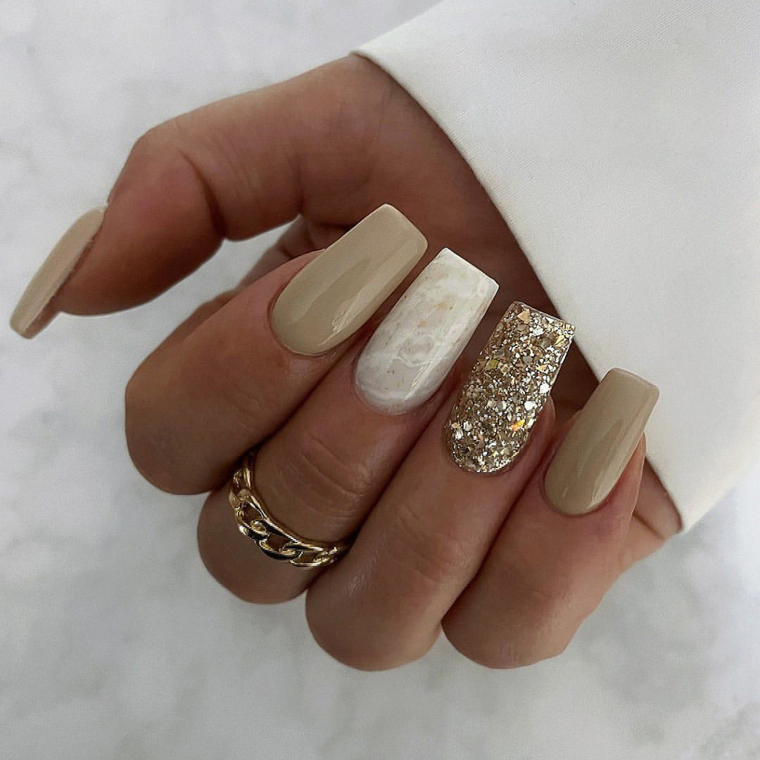 Glamorous Nail Art Stornfield