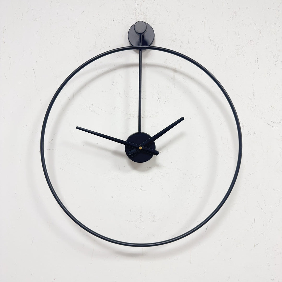 Modern Minimalist Wall Clock Stornfield