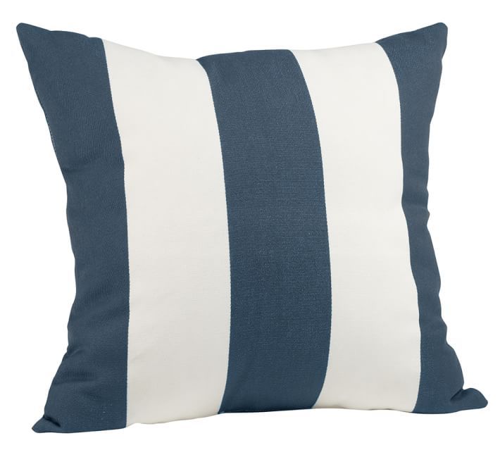 Square striped outdoor cushion cover made of weather-resistant polyester with concealed zipper Stornfield