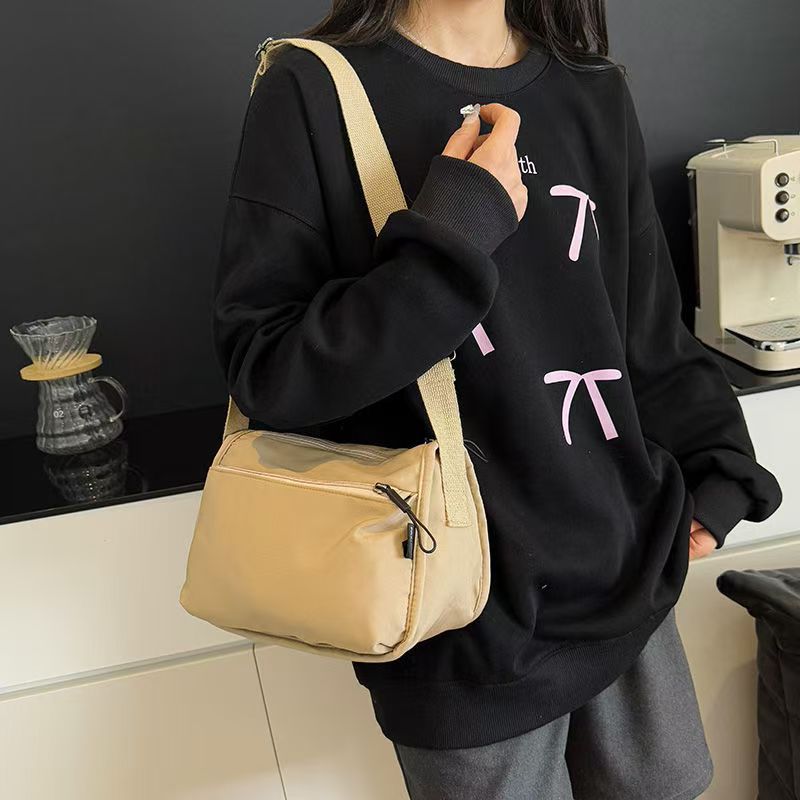 Versatile Crossbody Stornfield