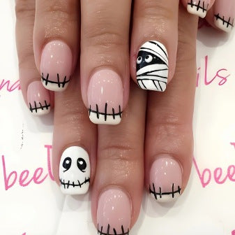 Artistic Halloween-Themed Nail Art Stornfield 1789915324
