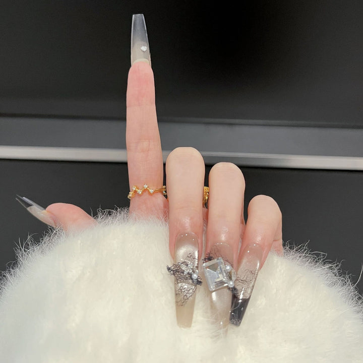 Artistic Press-On Nail Set with Unique Lace and Gemstone Accents Stornfield