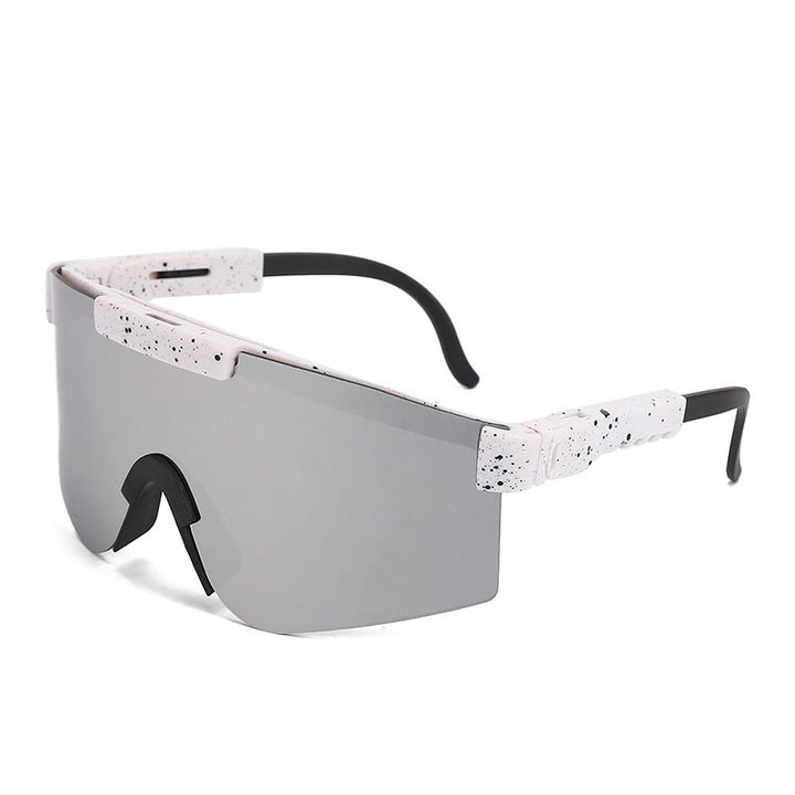 Women's Sporty Statement Sunglasses in Modern Design Stornfield