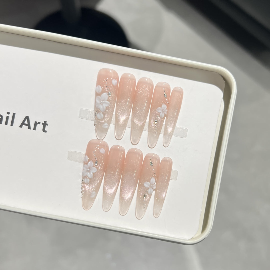 Decorative Floral Press-On Nail Set Stornfield