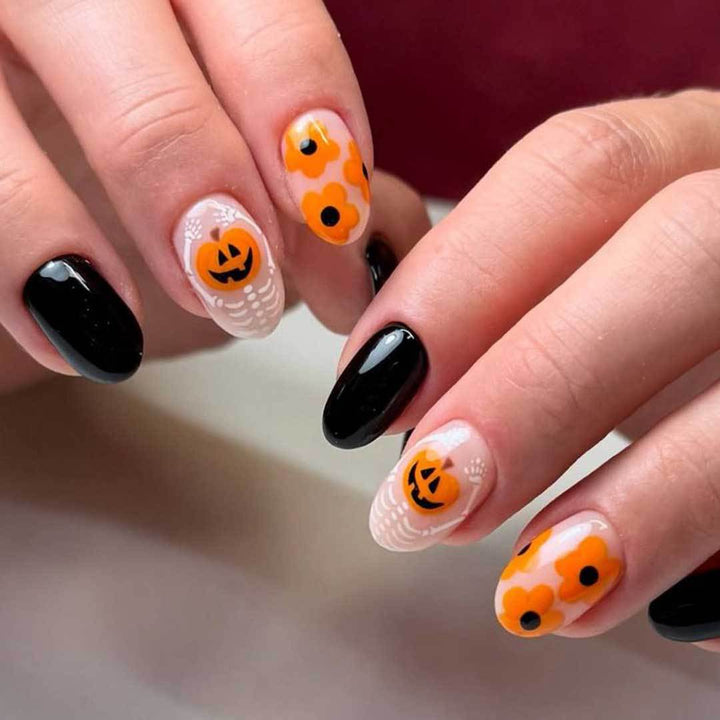 Halloween-Themed Creative Nail Art Kit