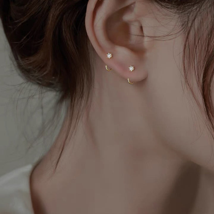 Sparkling and Elegant Stud Earrings Stornfield