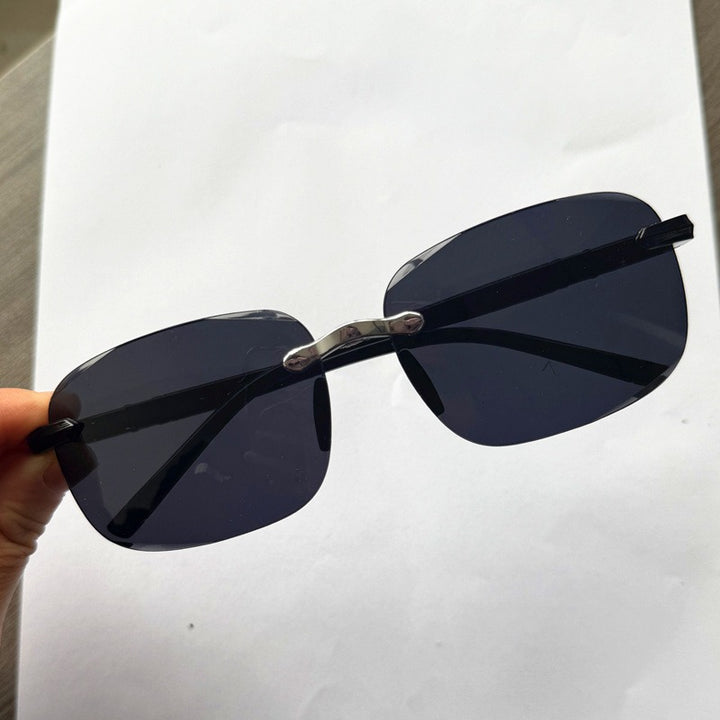 Chic Oversized Sunglasses Stornfield