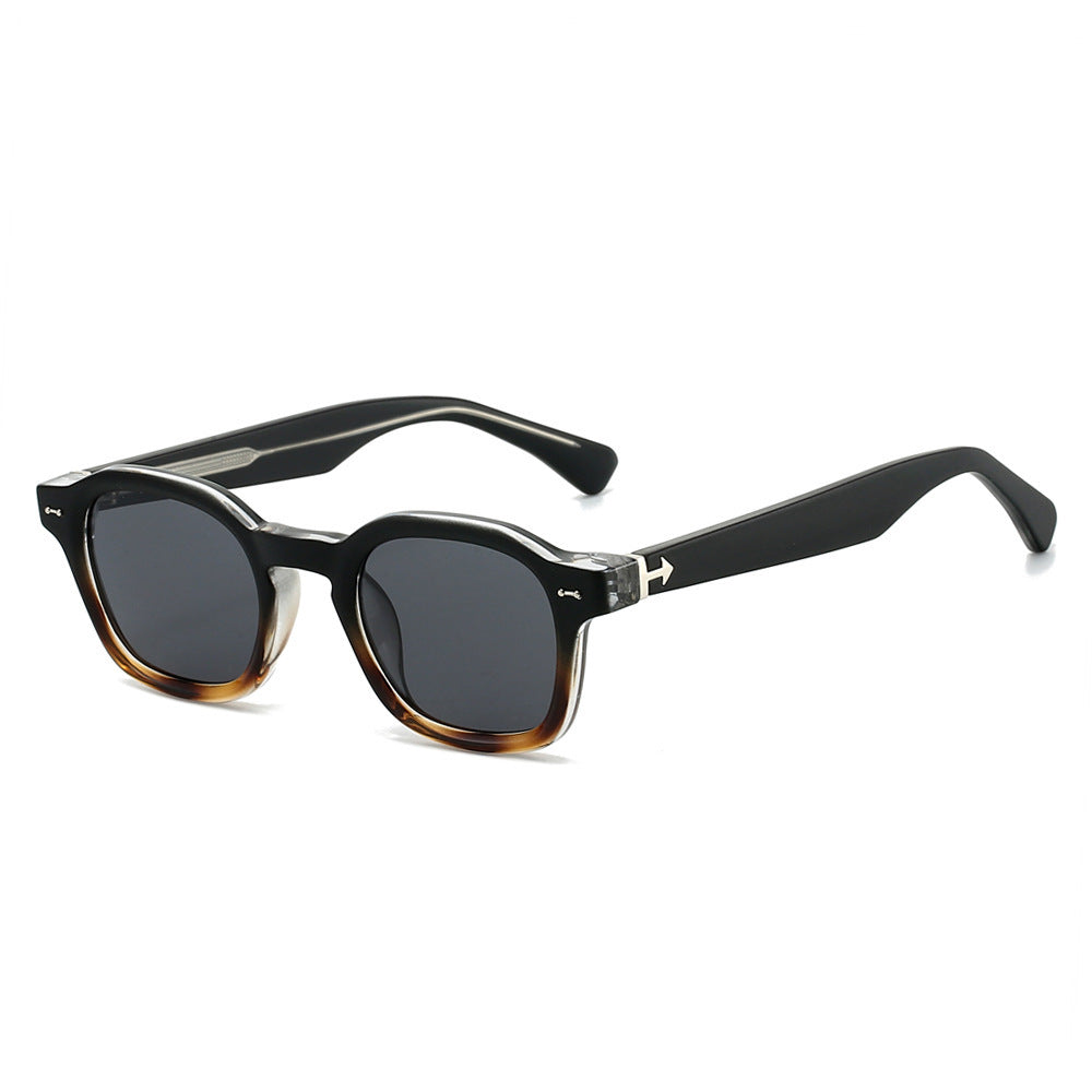Women's fashionable sunglasses in unique, square design Stornfield