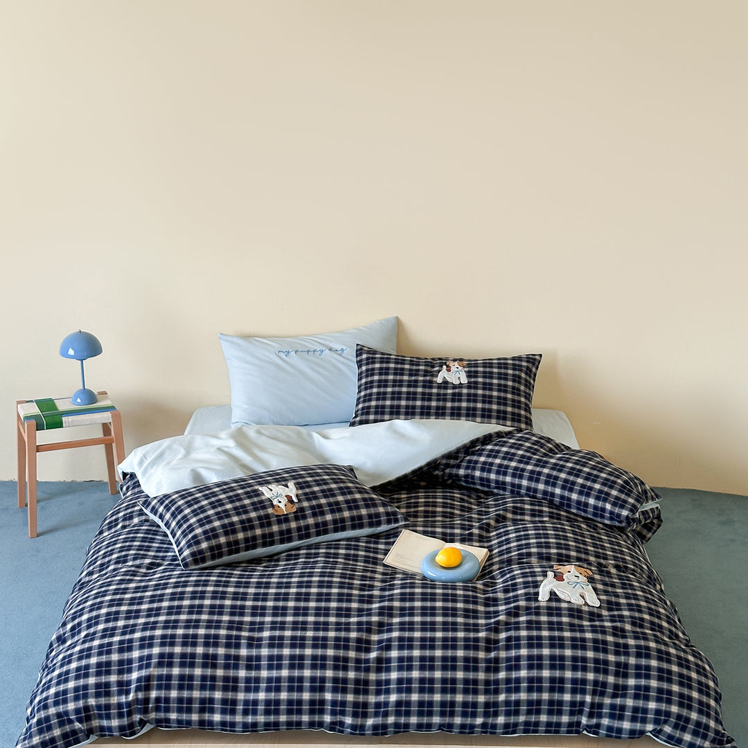 Reversible Plaid Cotton Duvet Cover Set with Puppy Appliqué