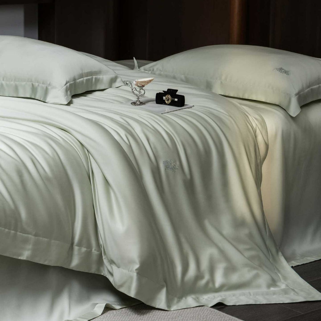 Luxurious satin bedding set made of cotton satin with a silky matte feel and tone-on-tone embroidery