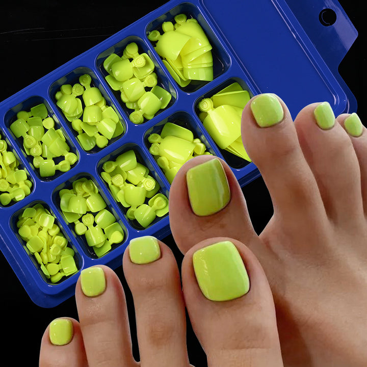 Premium Press-On Nail Art Kit Stornfield
