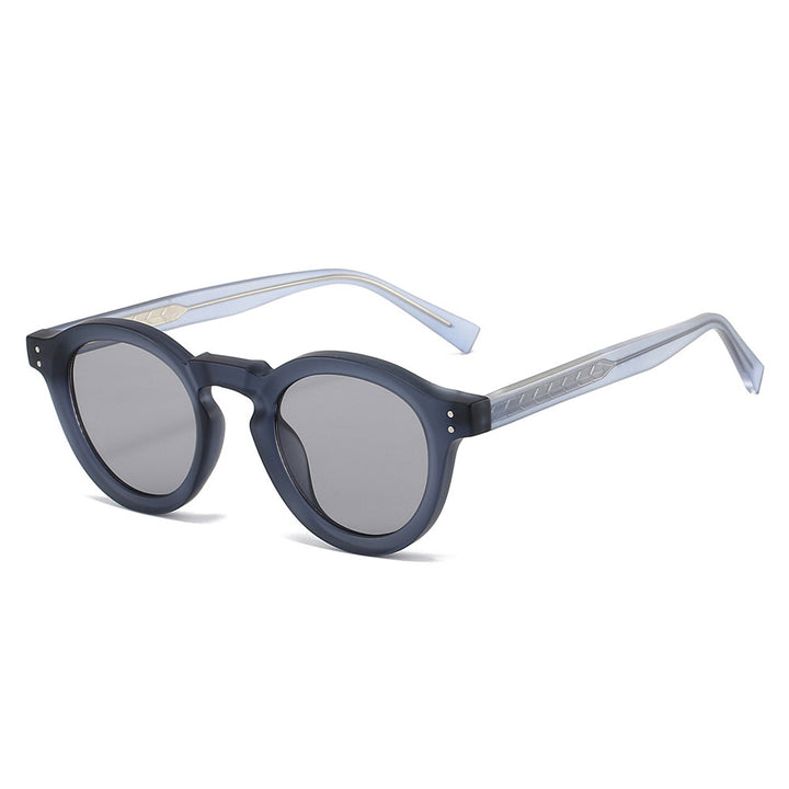 Ladies fashionable sunglasses in a stylish round design by Stornfield