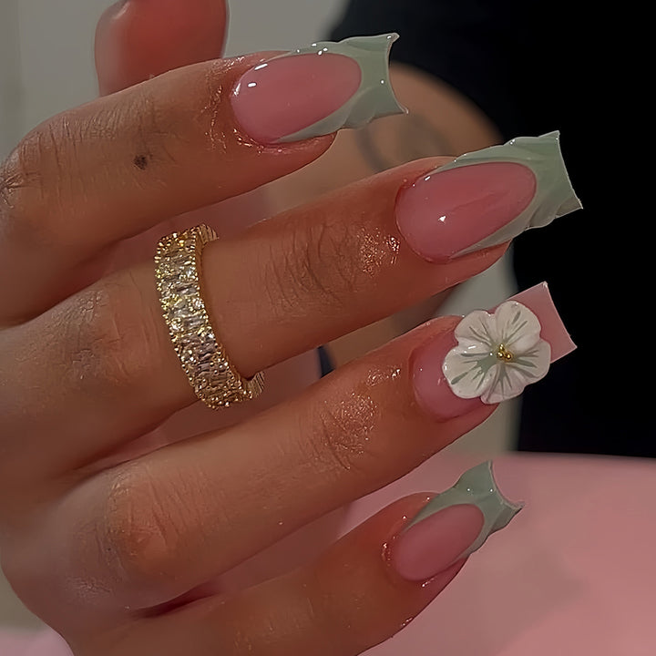 Decorative Nail Art Stornfield