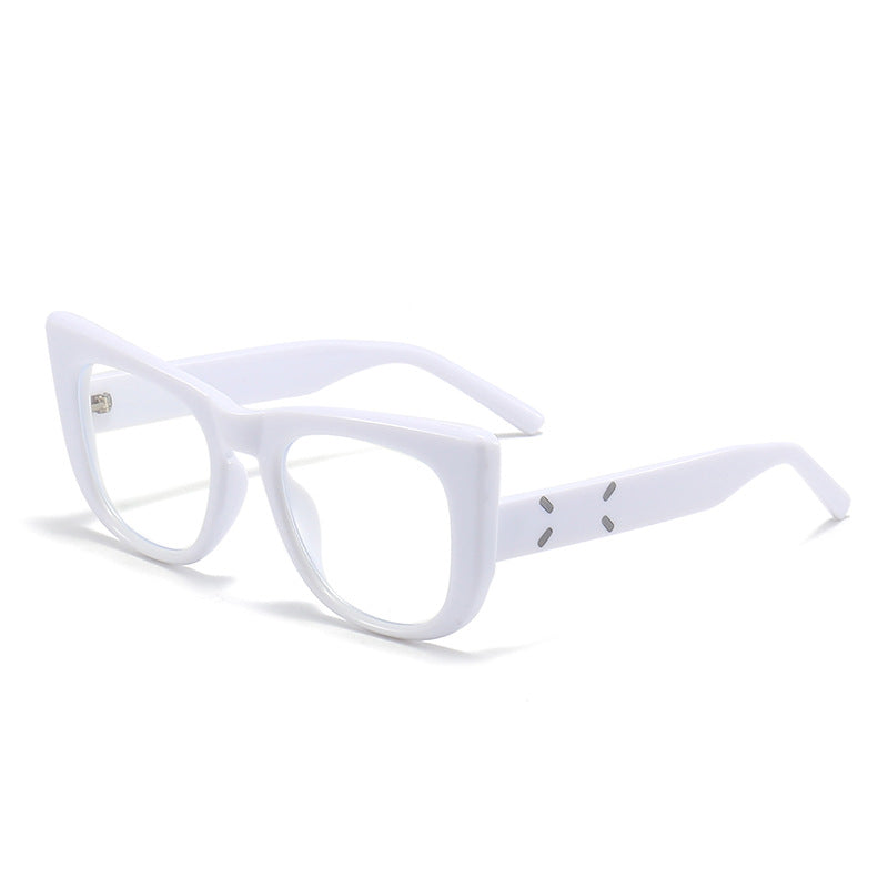 Women modern oversized sunglasses in unique design Stornfield