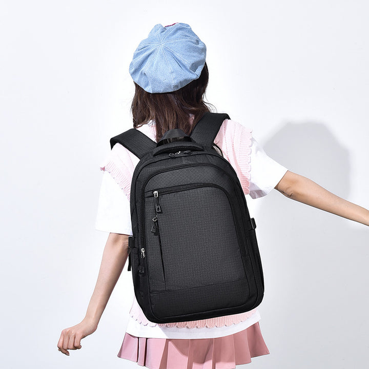 Everyday backpack with intelligent compartment system Stornfield
