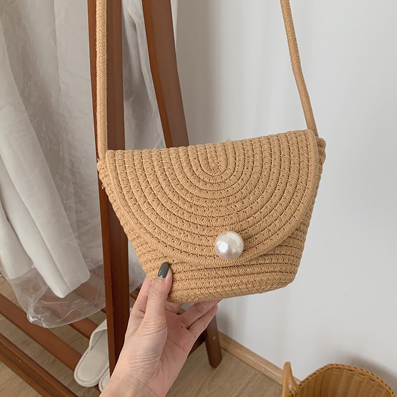 Shoulder bag with elegant pearl closure Stornfield