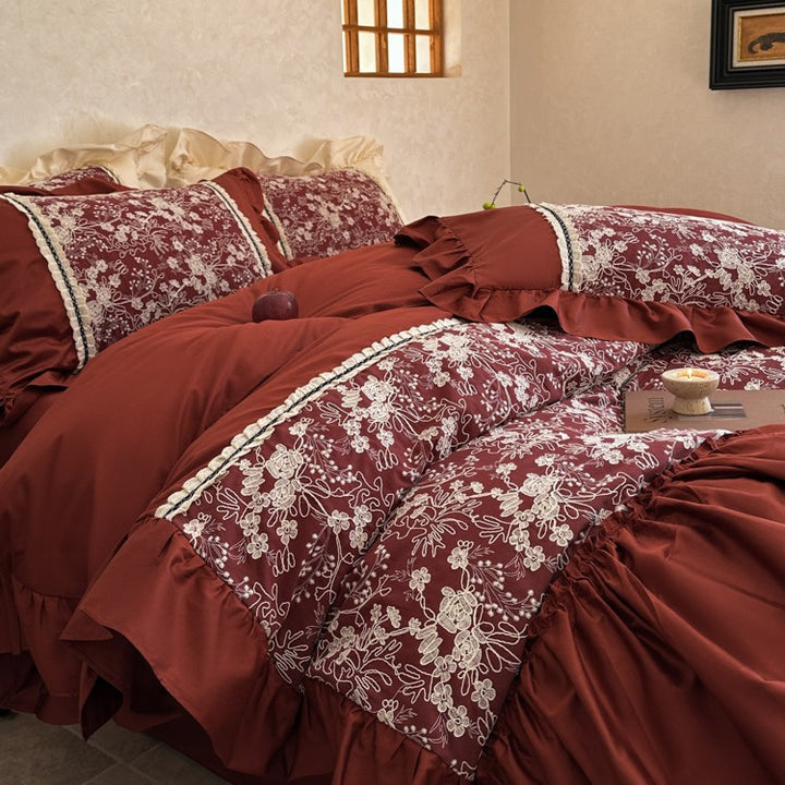 Romantic bedding set with gathered ruffle, jacquard centerpiece and decorative bedskirt