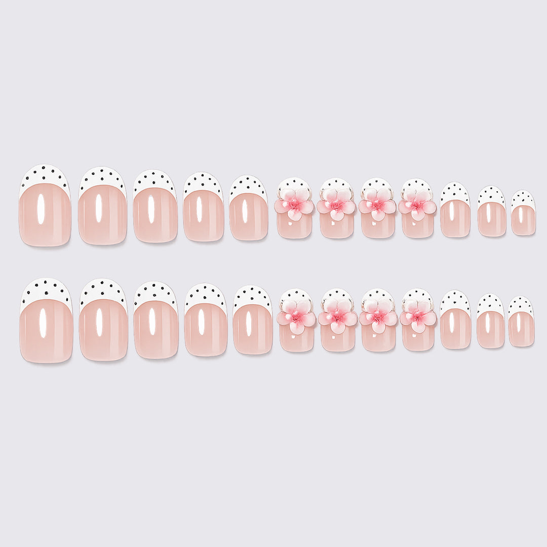 Detailed Floral Design Press-On Nails Stornfield