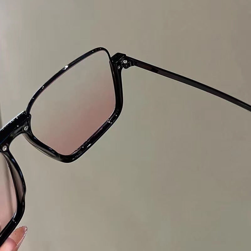 Trendy Over-Sized Glasses Frame Stornfield