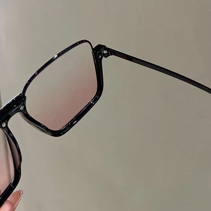 Trendy Over-Sized Glasses Frame Stornfield