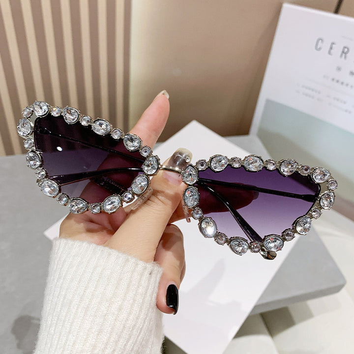 Ladies elegant Cat-Eye sunglasses with glamorous stone setting Stornfield