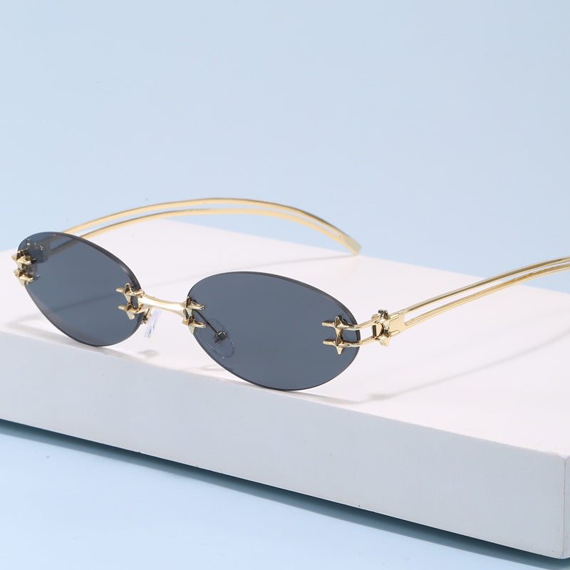 Fashionable sunglasses with slim frame and trendy design Stornfield