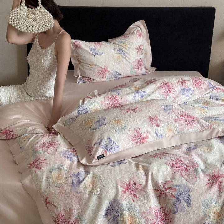 Lightweight Cotton-Sateen Floral Print Duvet Cover Set with Satin-Flange Border & Hidden Zipper