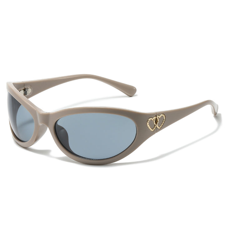 Fashion Cat-Eye Sunglasses with Heart Detail Stornfield