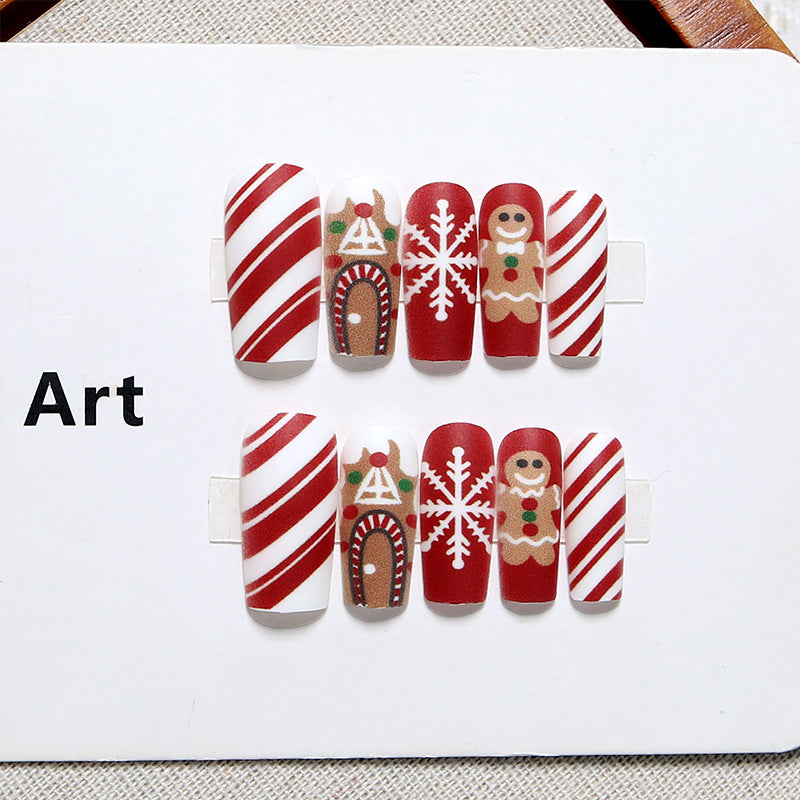 Creative nail art set with festive Christmas design Stornfield