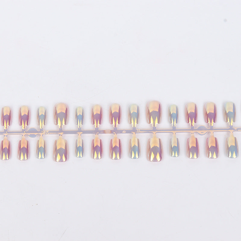 Iridescent Press-On Nail Collection Stornfield