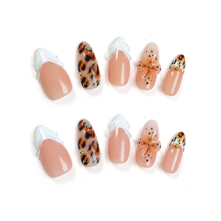 Artificial nail set with floral and leopard patterns Stornfield