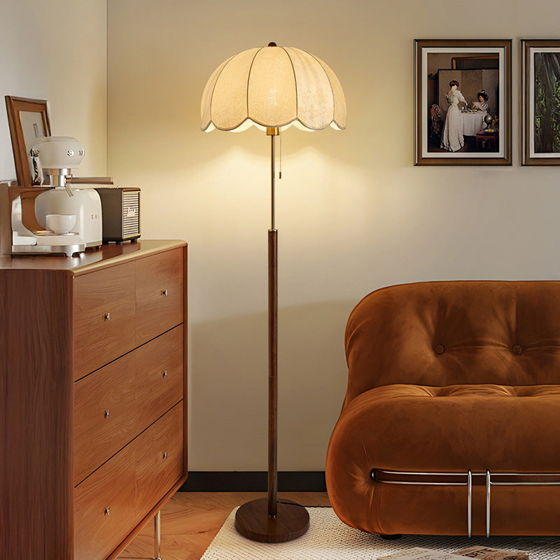 Vintage-Inspired Floor Lamp