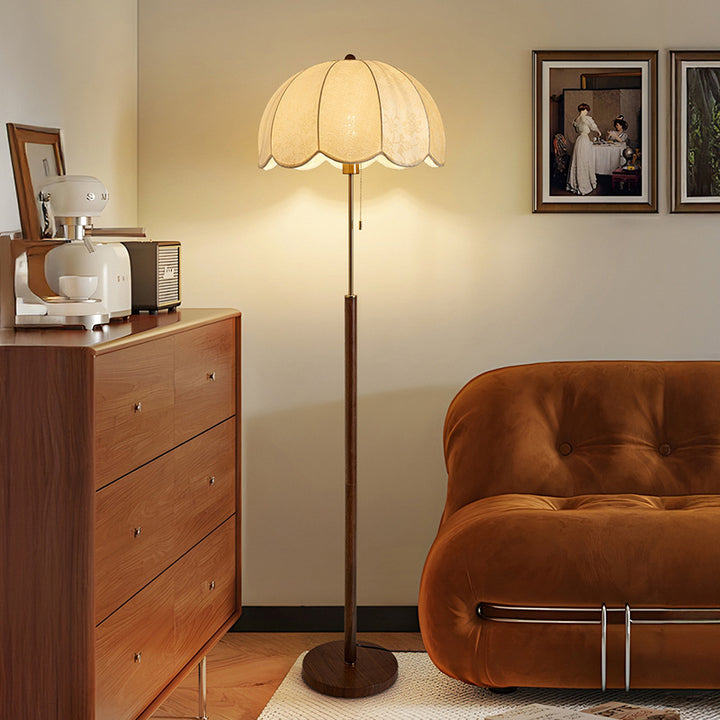 Vintage-Inspired Floor Lamp
