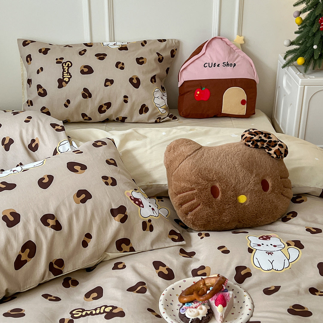 Playful Cartoon-Themed Bedspread Set