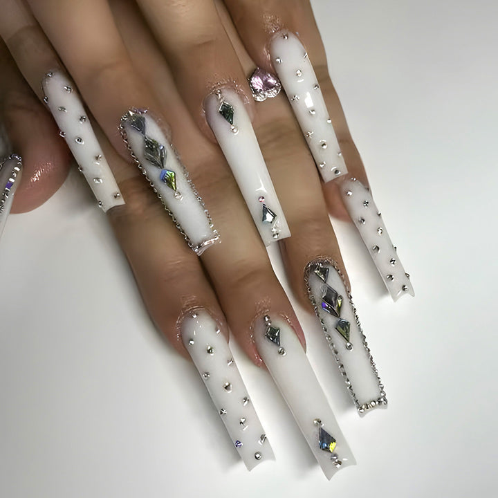 Glamorous Rhinestone-Adorned Stiletto Press-On Nails Stornfield